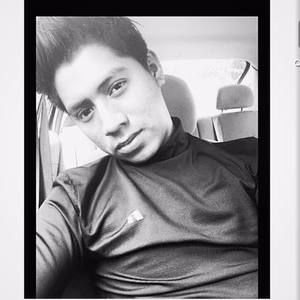 Meet your Posher, Christopher